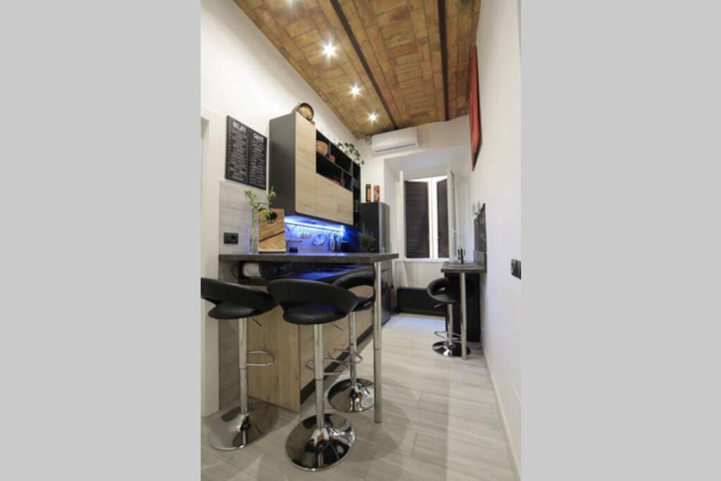 Elegant Apartment In Inner City At Vatican - Netflix And Optical Fiber 罗马 外观 照片